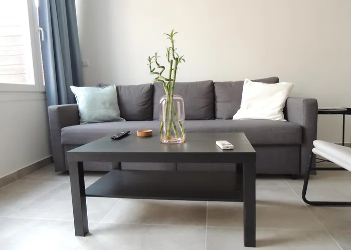Aelis Suites In Psyrri - Rooftop Access & Acropolis View